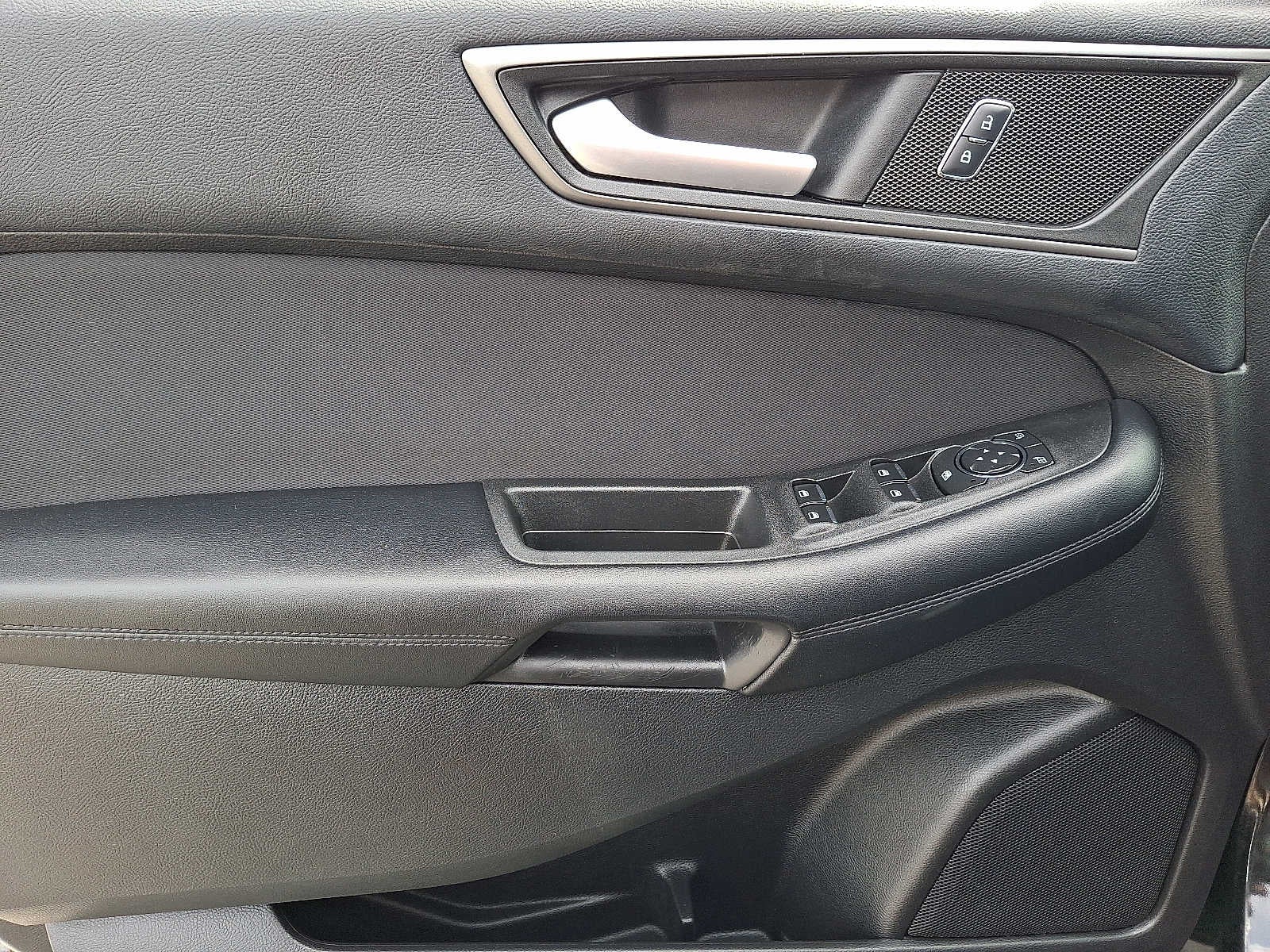 2015 Ford Edge SE