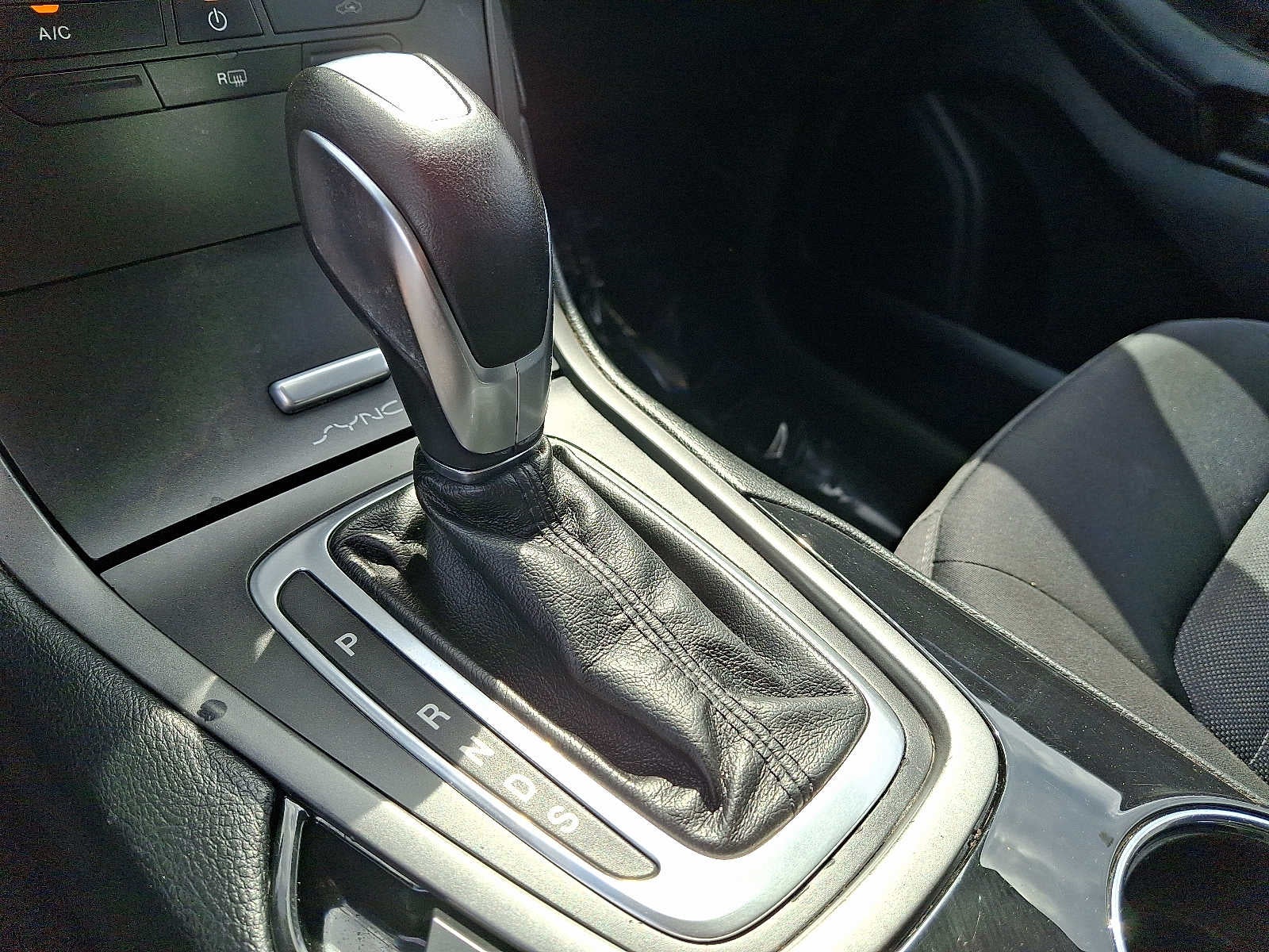 2015 Ford Edge SE
