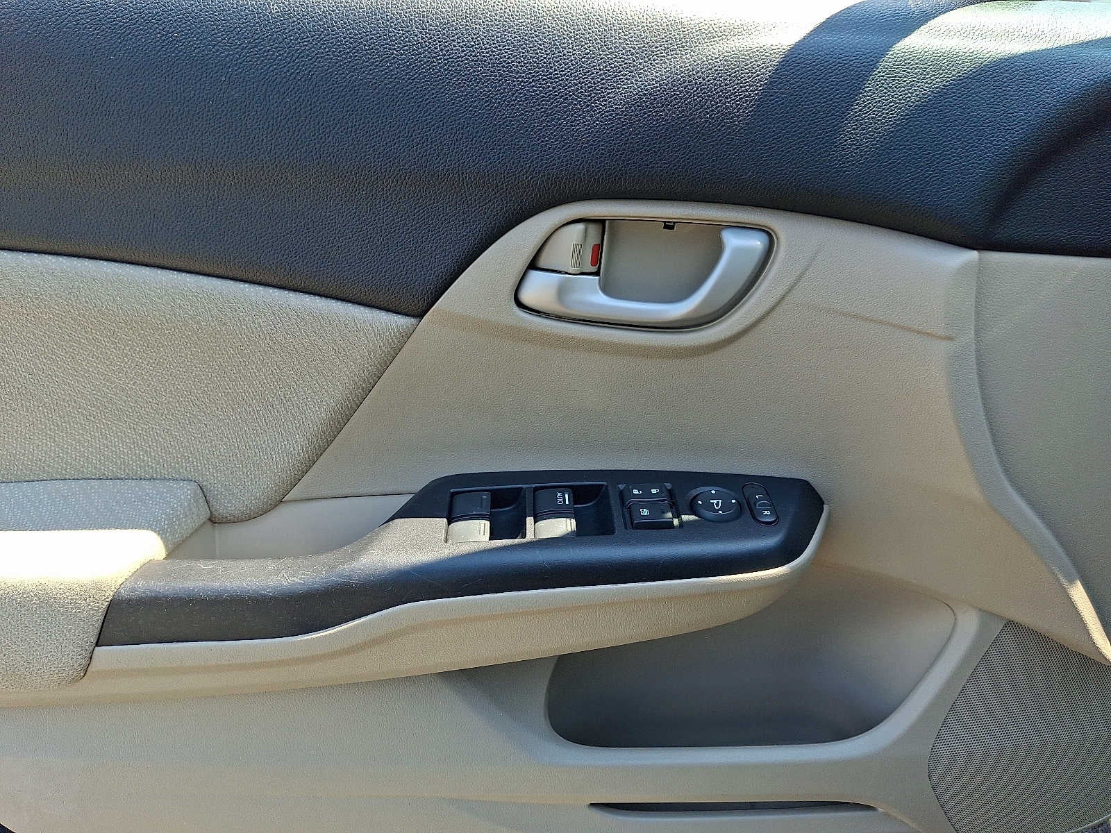 2013 Honda Civic Sdn LX