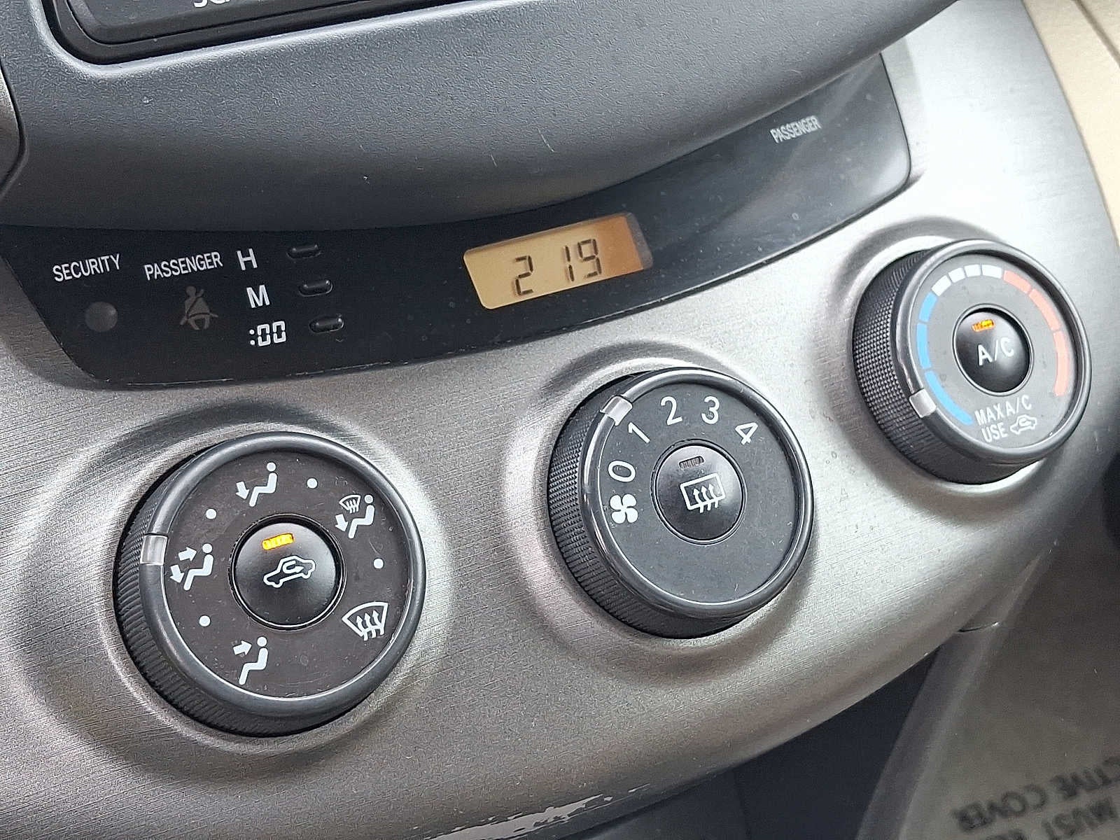 2012 Toyota RAV4 4DR 4WD LE
