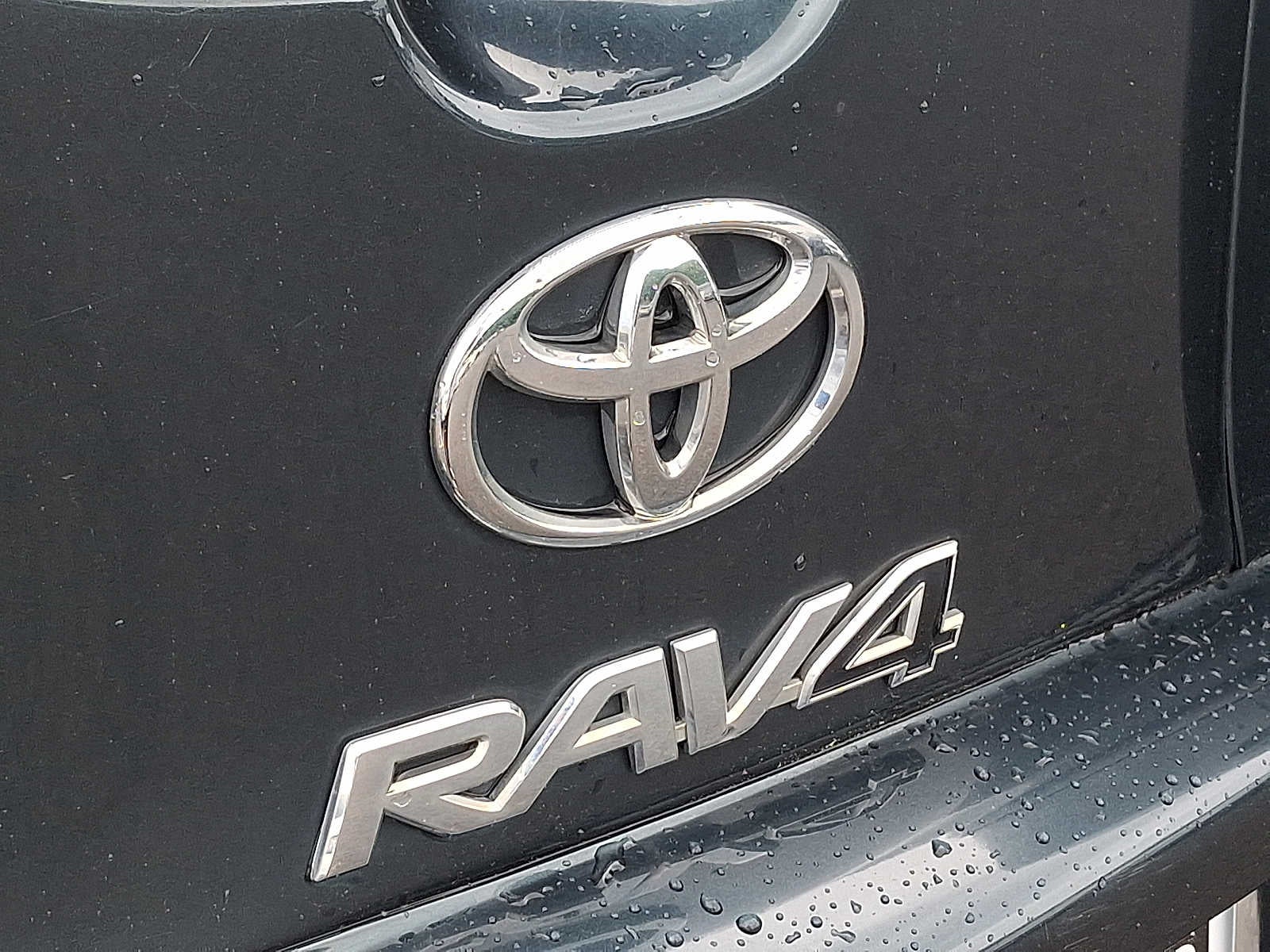 2012 Toyota RAV4 4DR 4WD LE