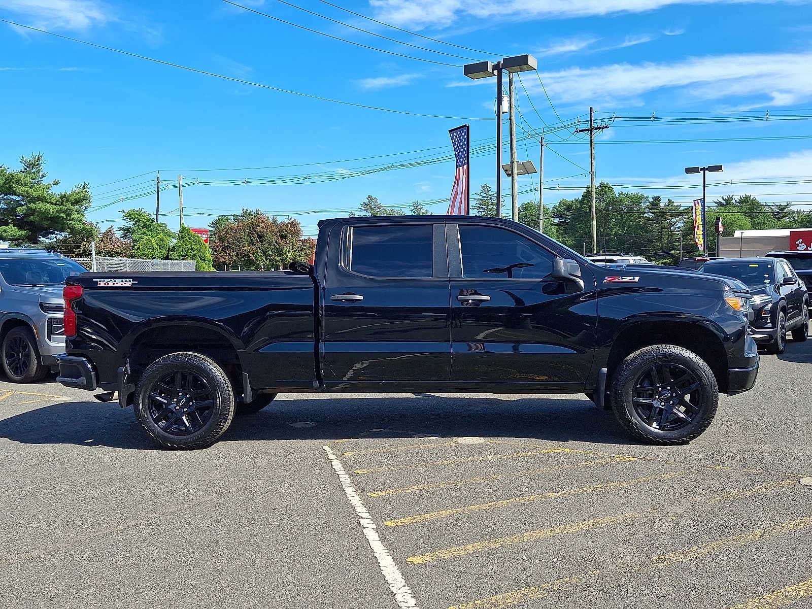 2022 Chevrolet Silverado 1500 Custom Trail Boss