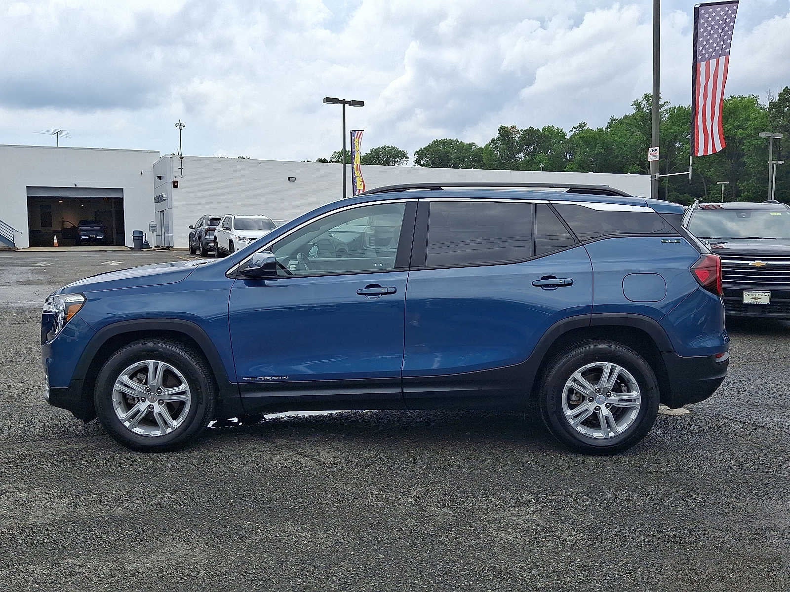 2024 GMC Terrain SLE
