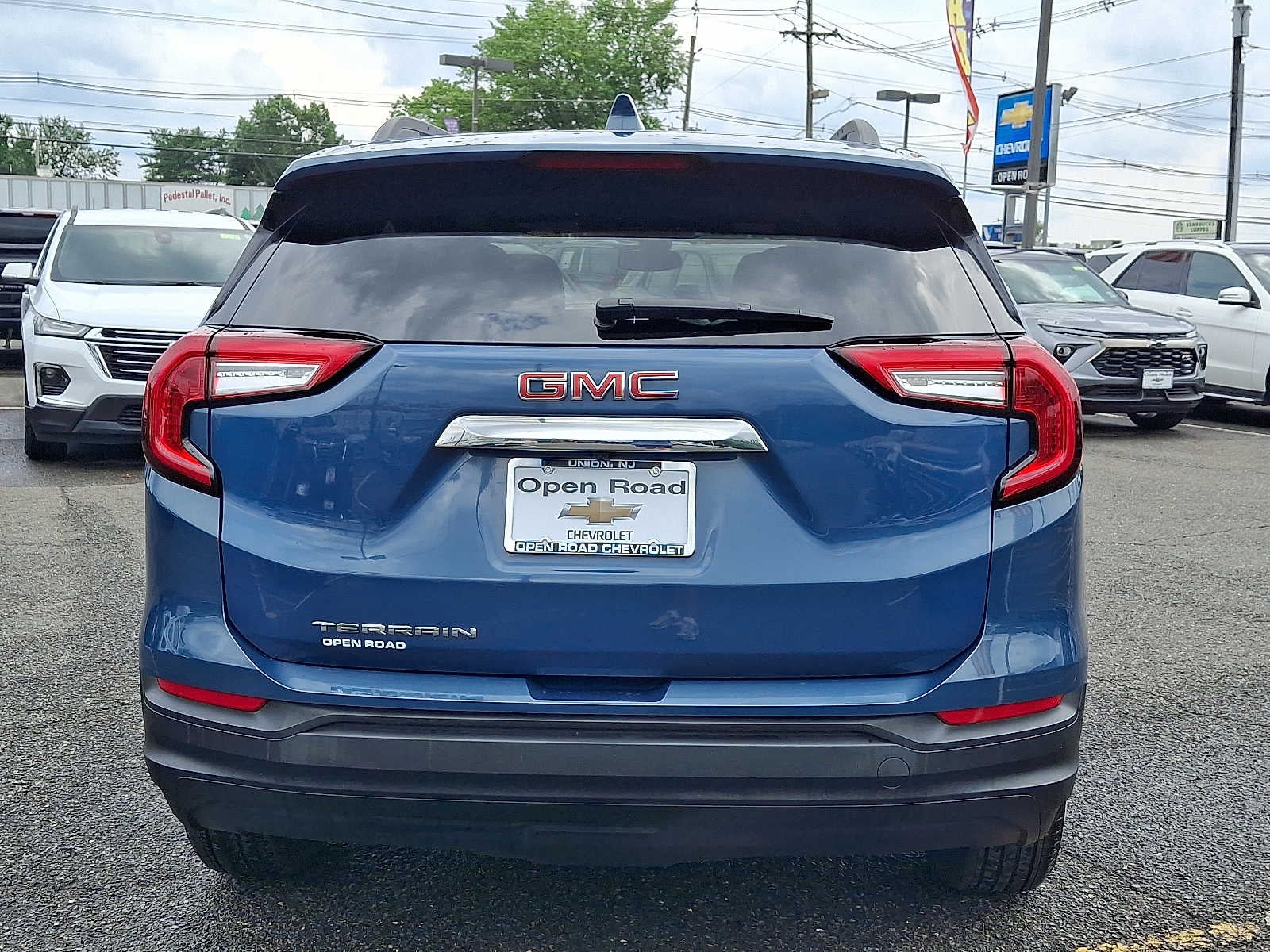 2024 GMC Terrain SLE