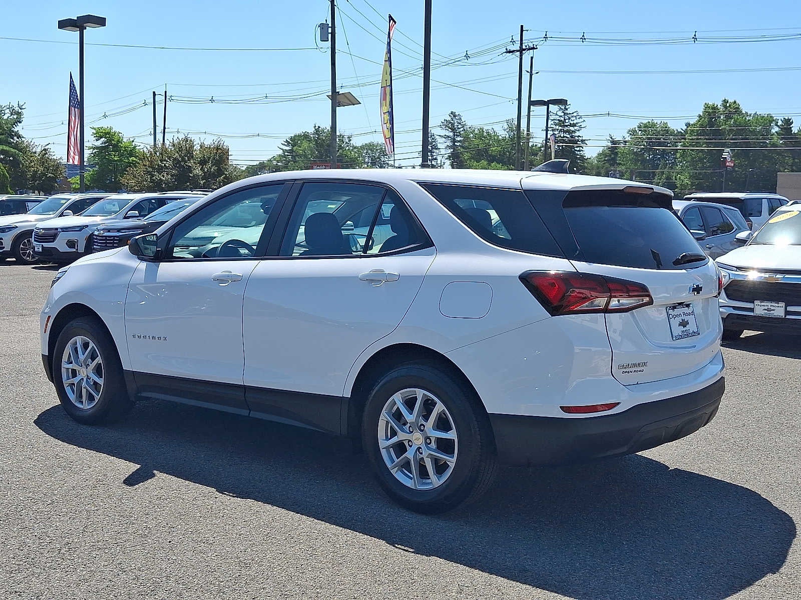 2023 Chevrolet Equinox LS
