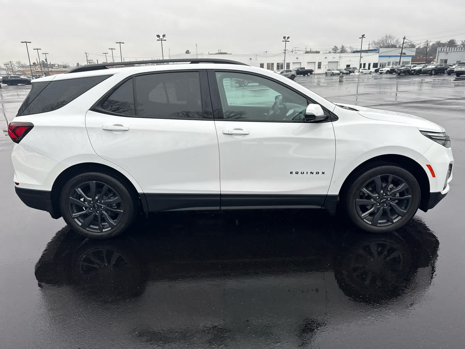 2023 Chevrolet Equinox RS