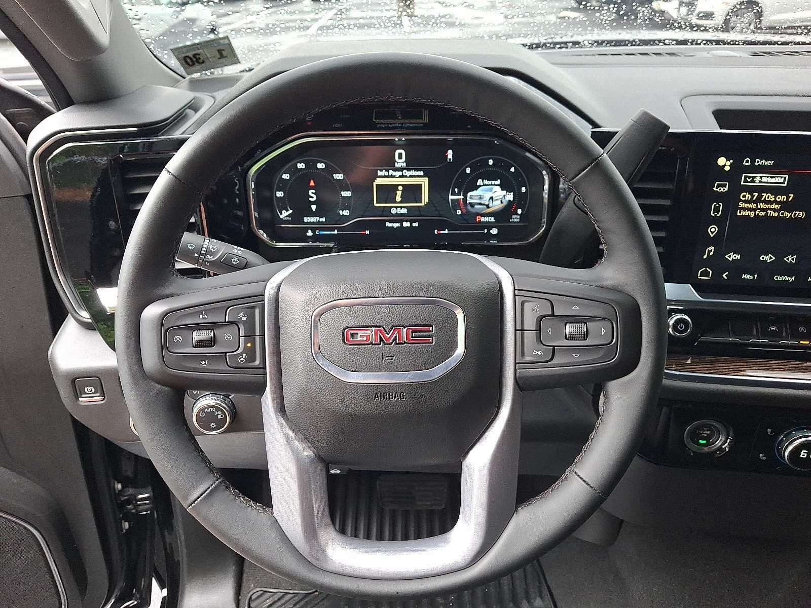 2024 GMC Sierra 1500 SLE