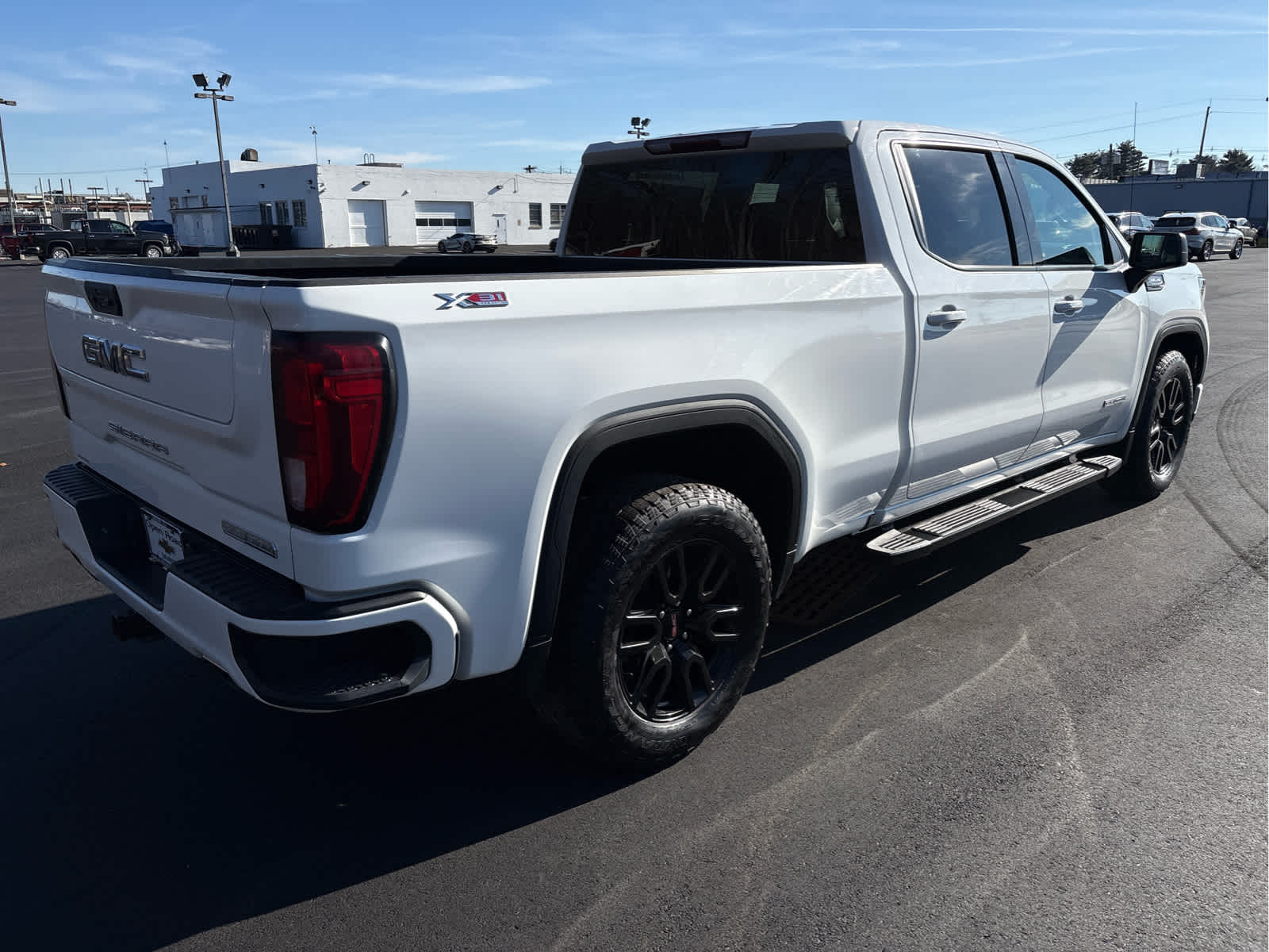 2023 GMC Sierra 1500 Elevation