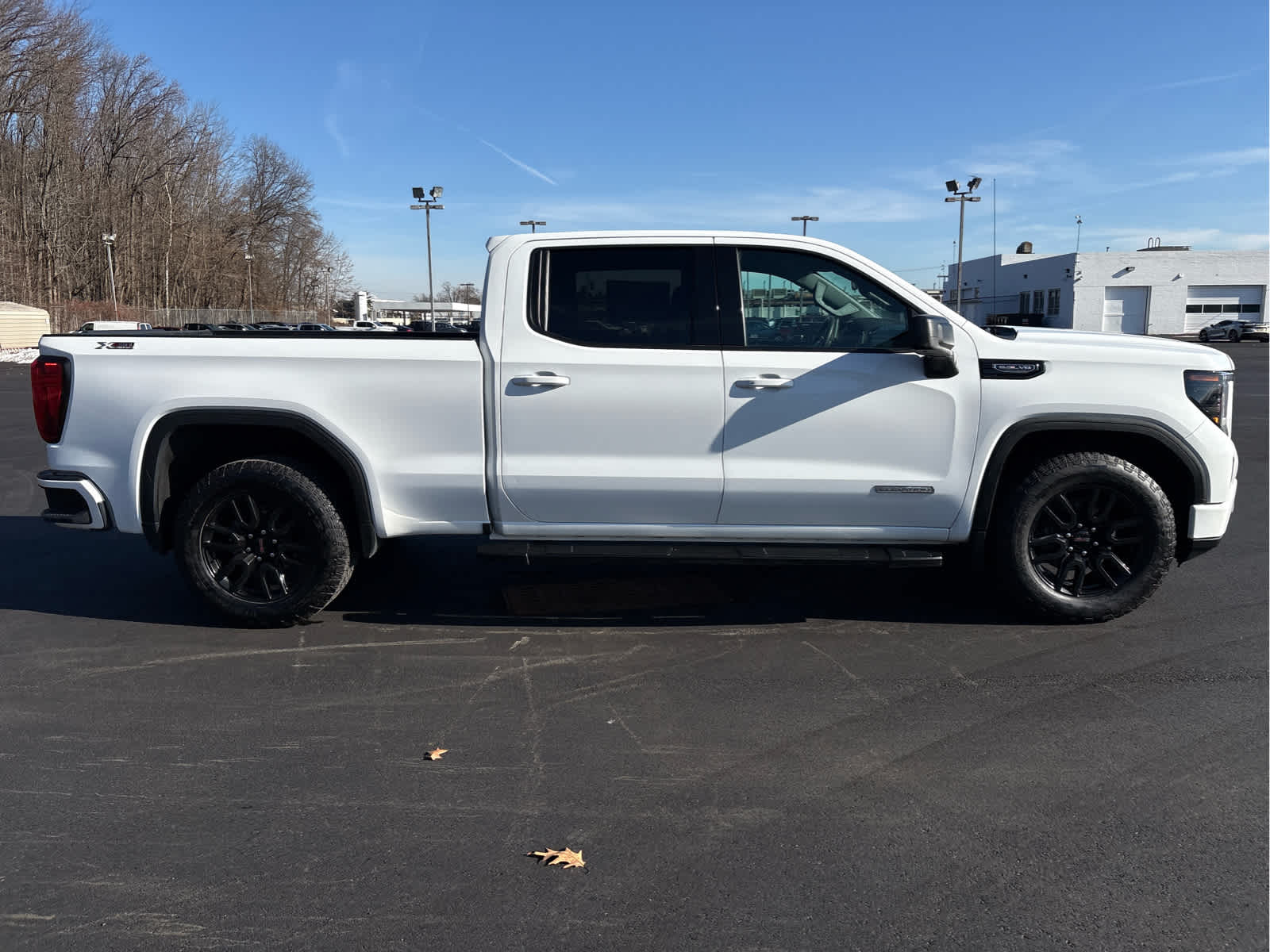 2023 GMC Sierra 1500 Elevation