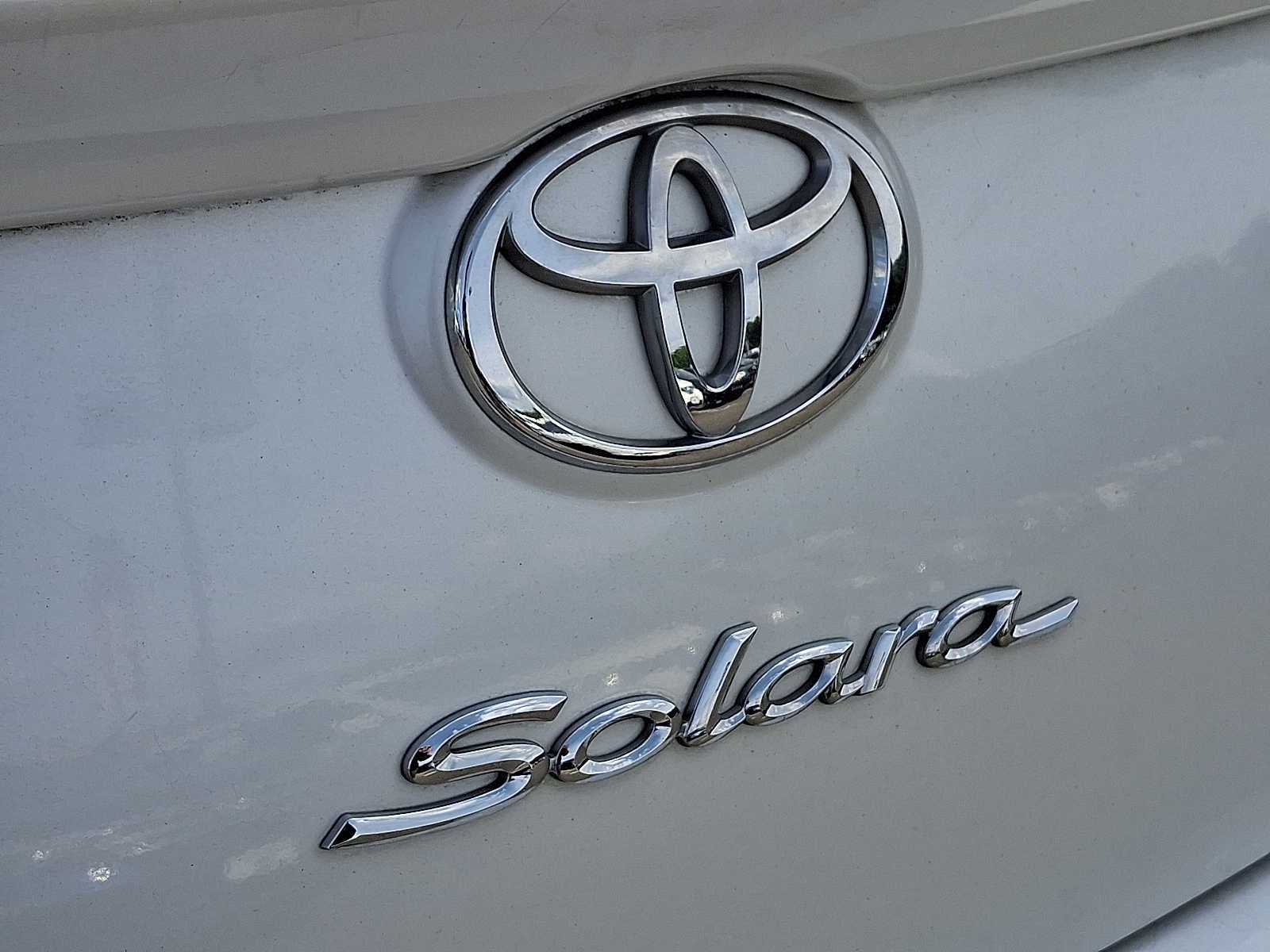 2005 Toyota Camry Solara SE