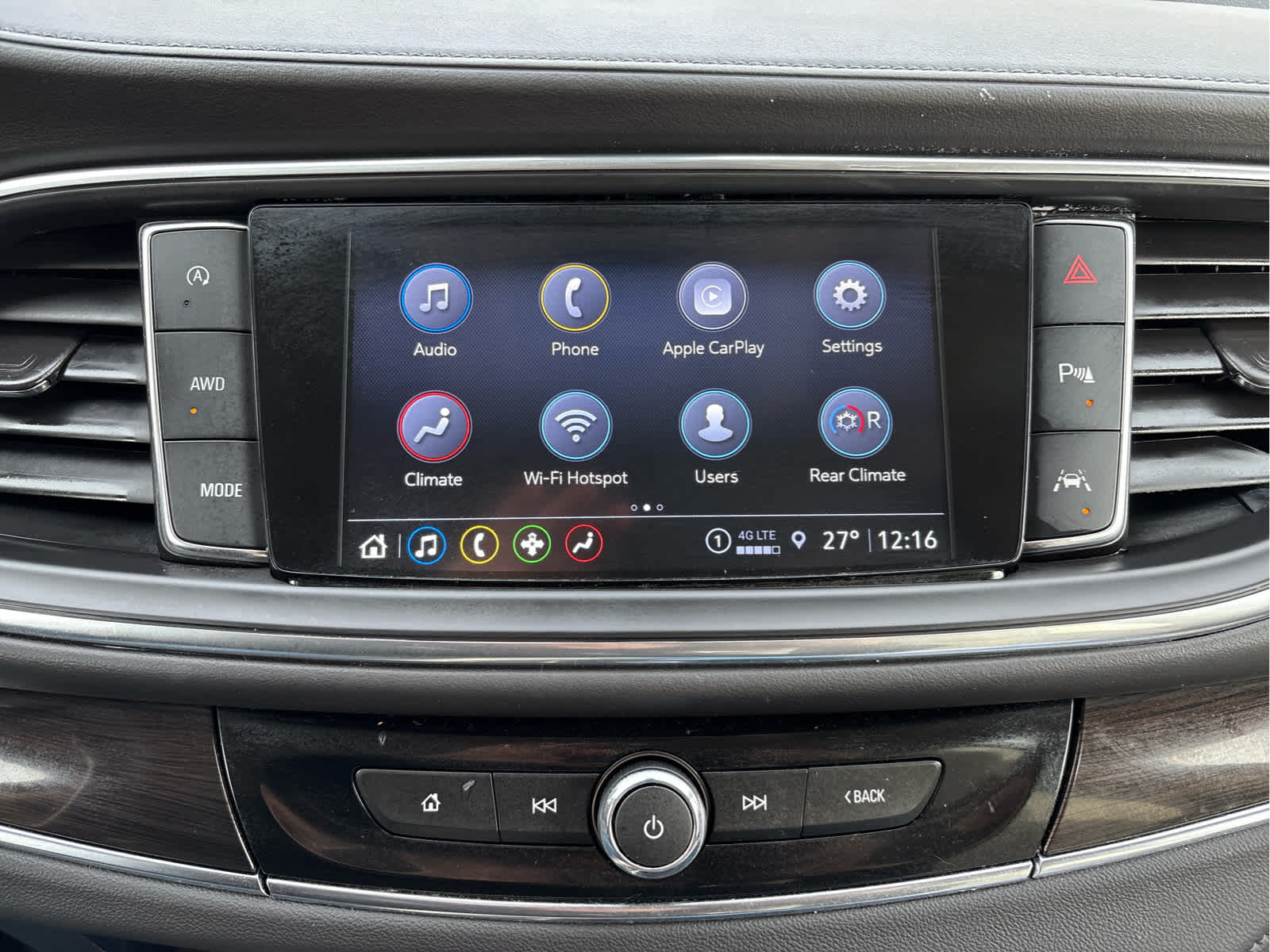 2024 Buick Enclave Essence