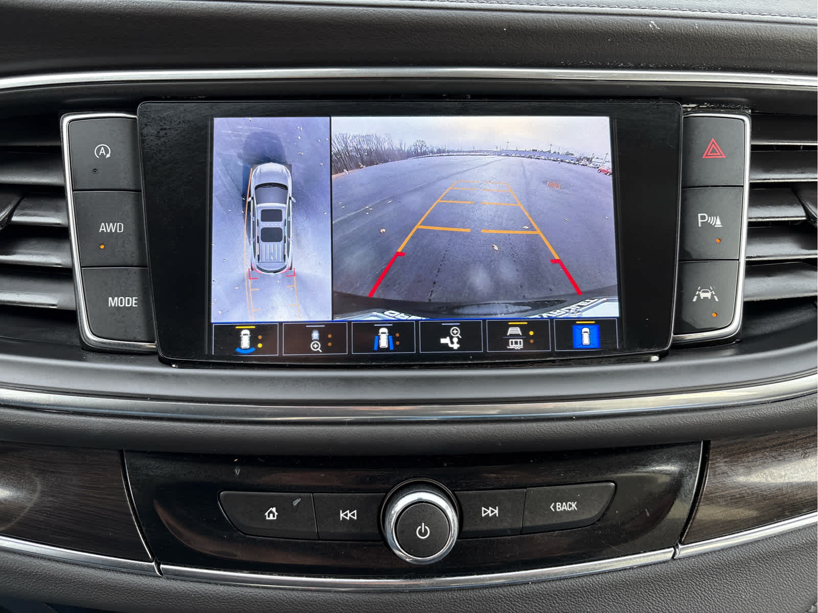 2024 Buick Enclave Essence