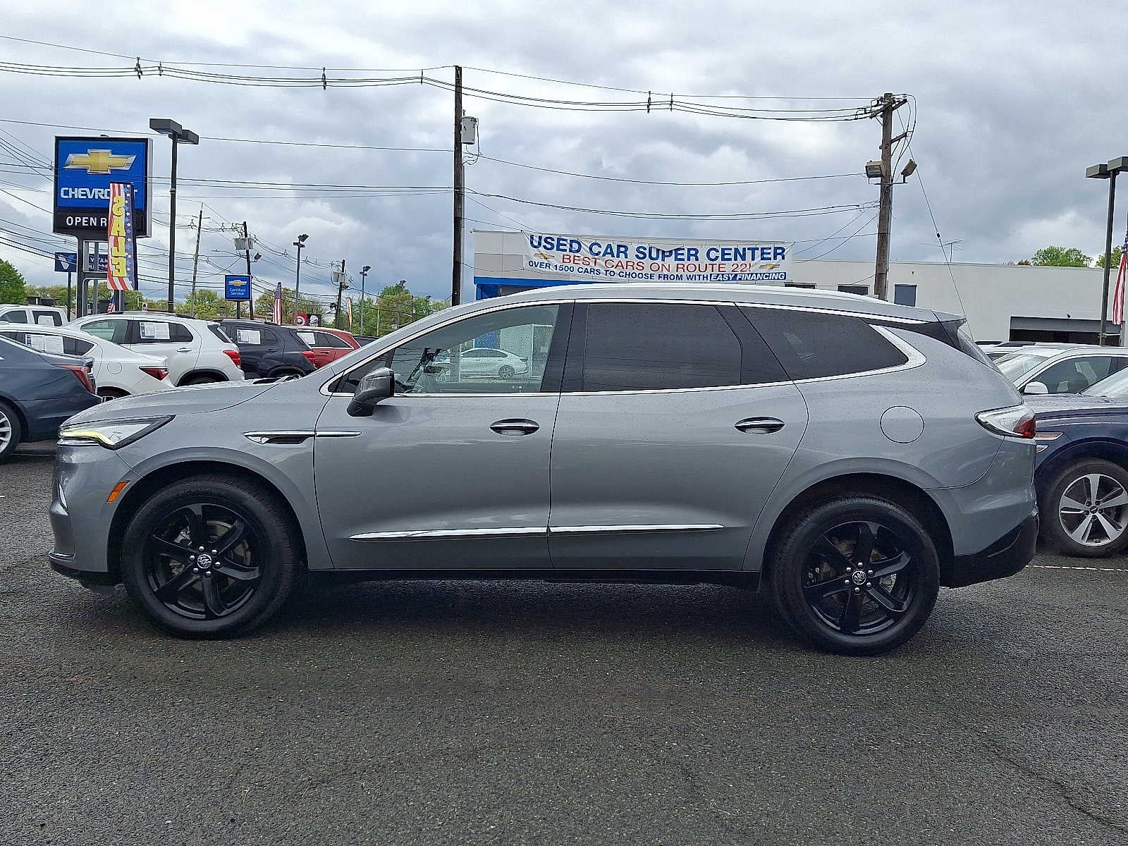 2023 Buick Enclave Essence