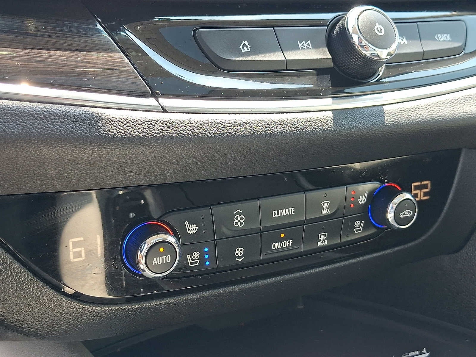 2022 Buick Enclave Premium