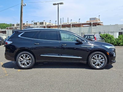 2022 Buick Enclave Premium