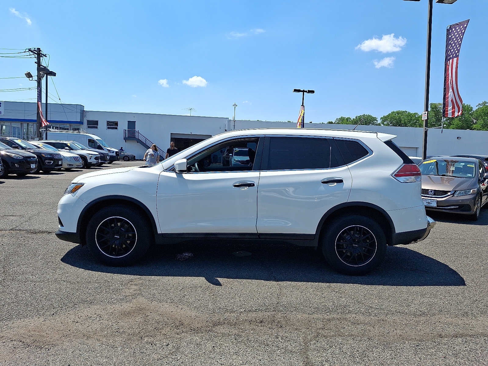 2016 Nissan Rogue SV