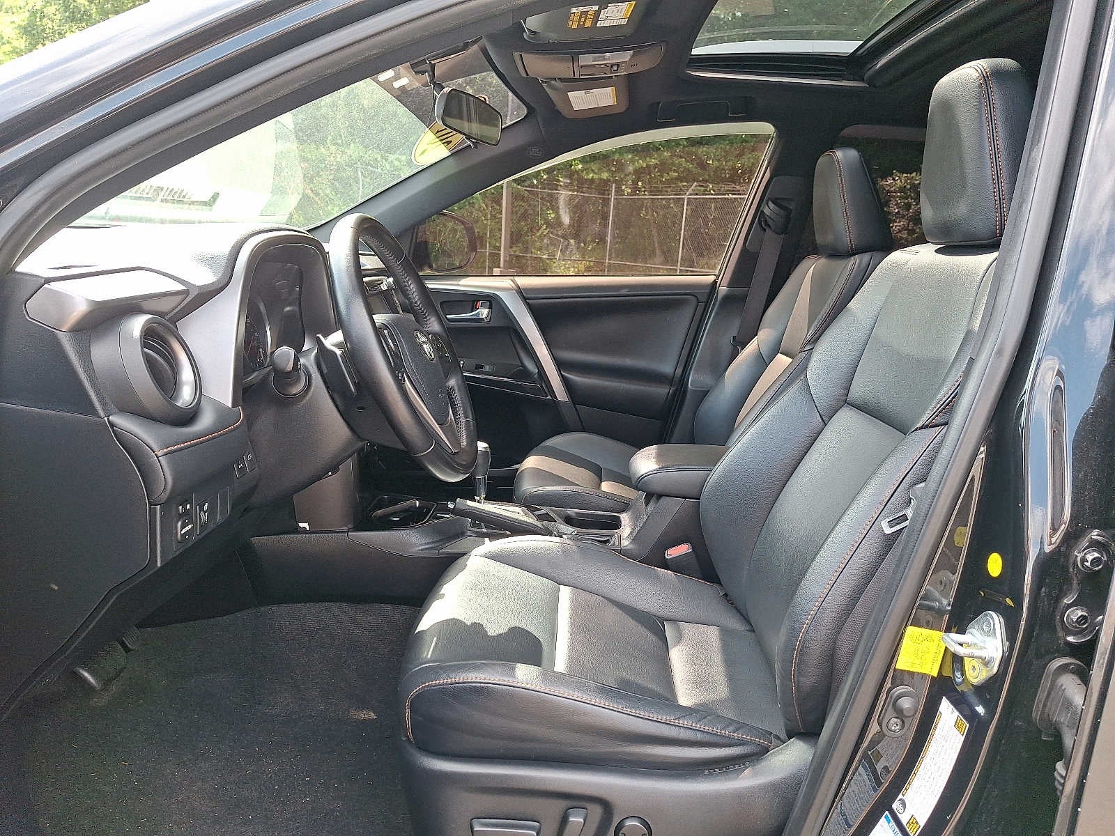 2016 Toyota RAV4 SE