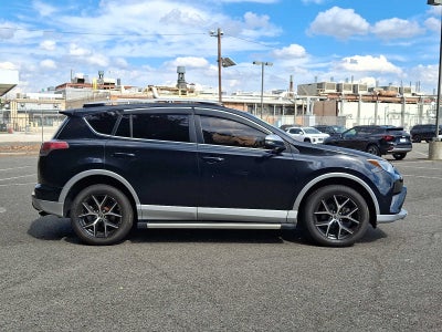 2016 Toyota RAV4 SE