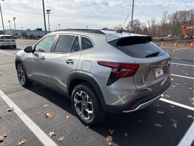 2024 Chevrolet Trax LT