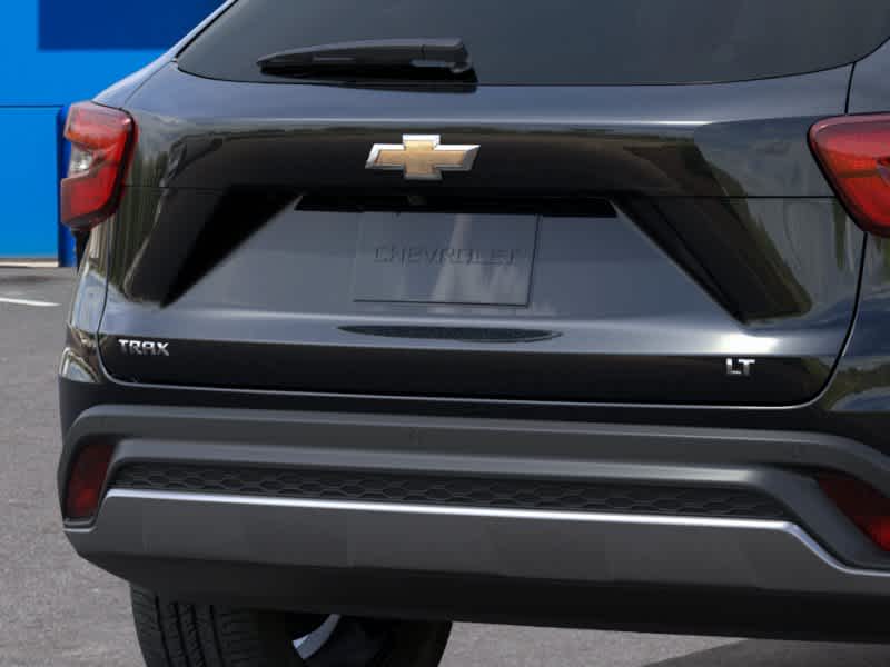 2026 Chevrolet Trax LT - Photo 14