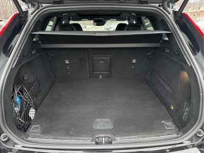 2019 Volvo XC60 R-Design