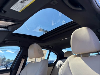 2019 BMW 3 Series 330i xDrive