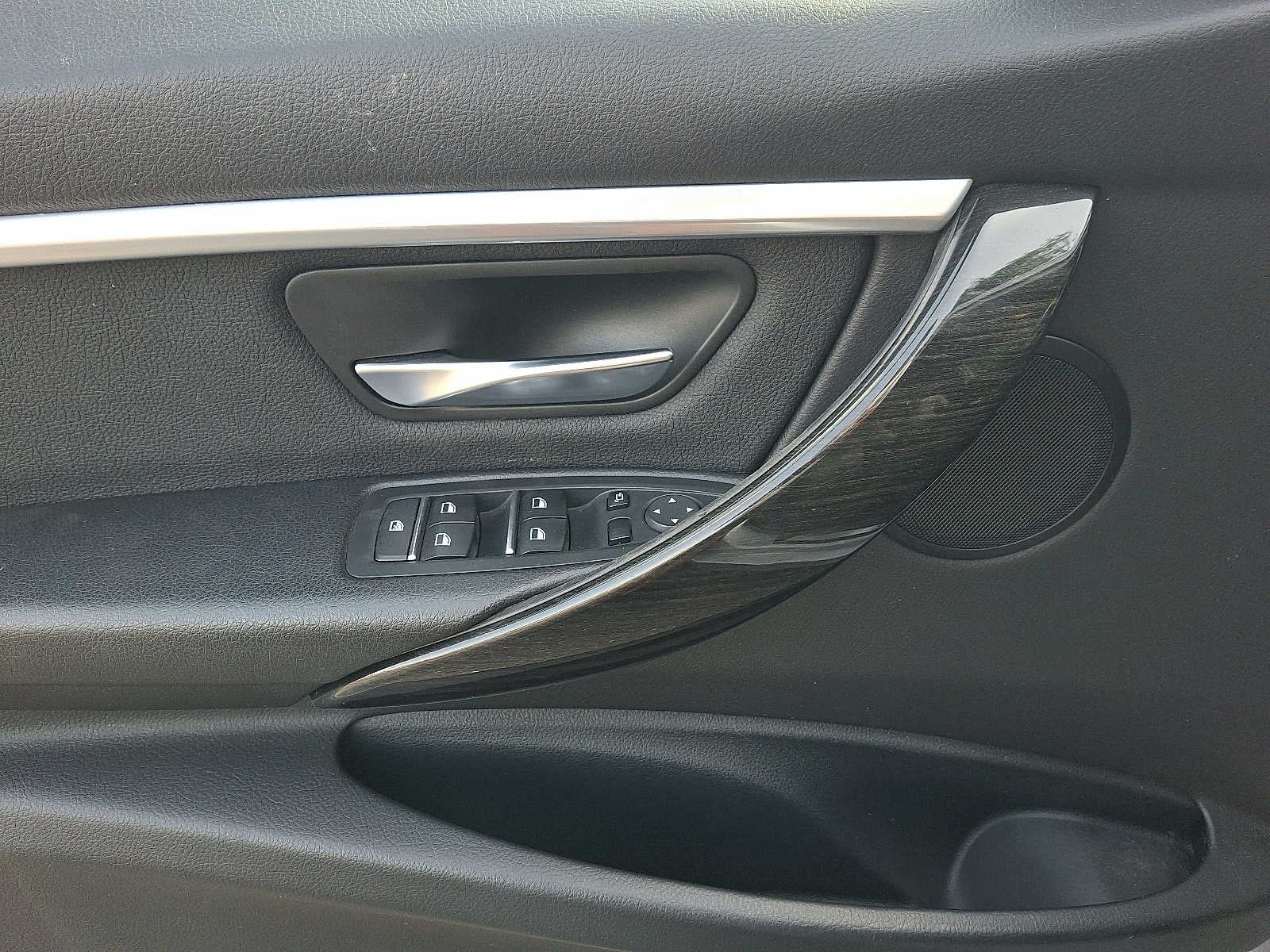 2018 BMW 330i xDrive