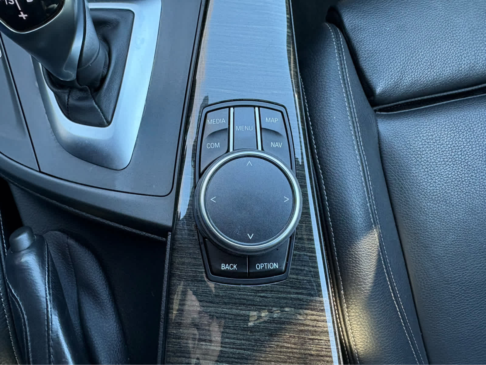 2018 BMW 3 Series 330i xDrive