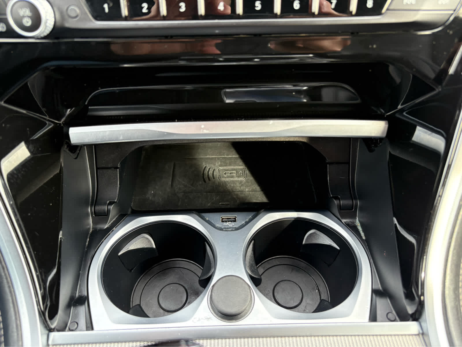 2023 BMW 8 Series 840i