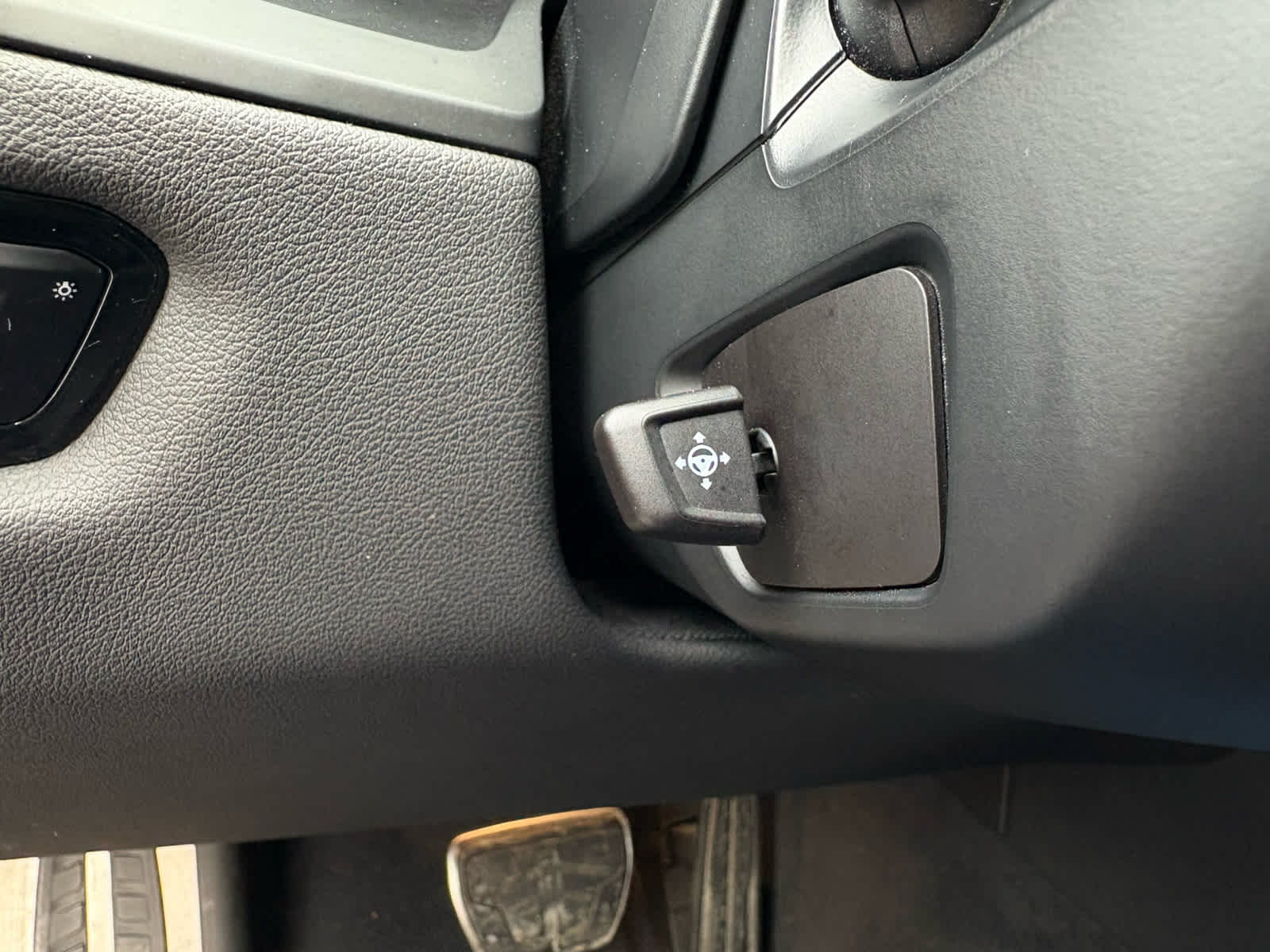 2023 BMW 8 Series 840i