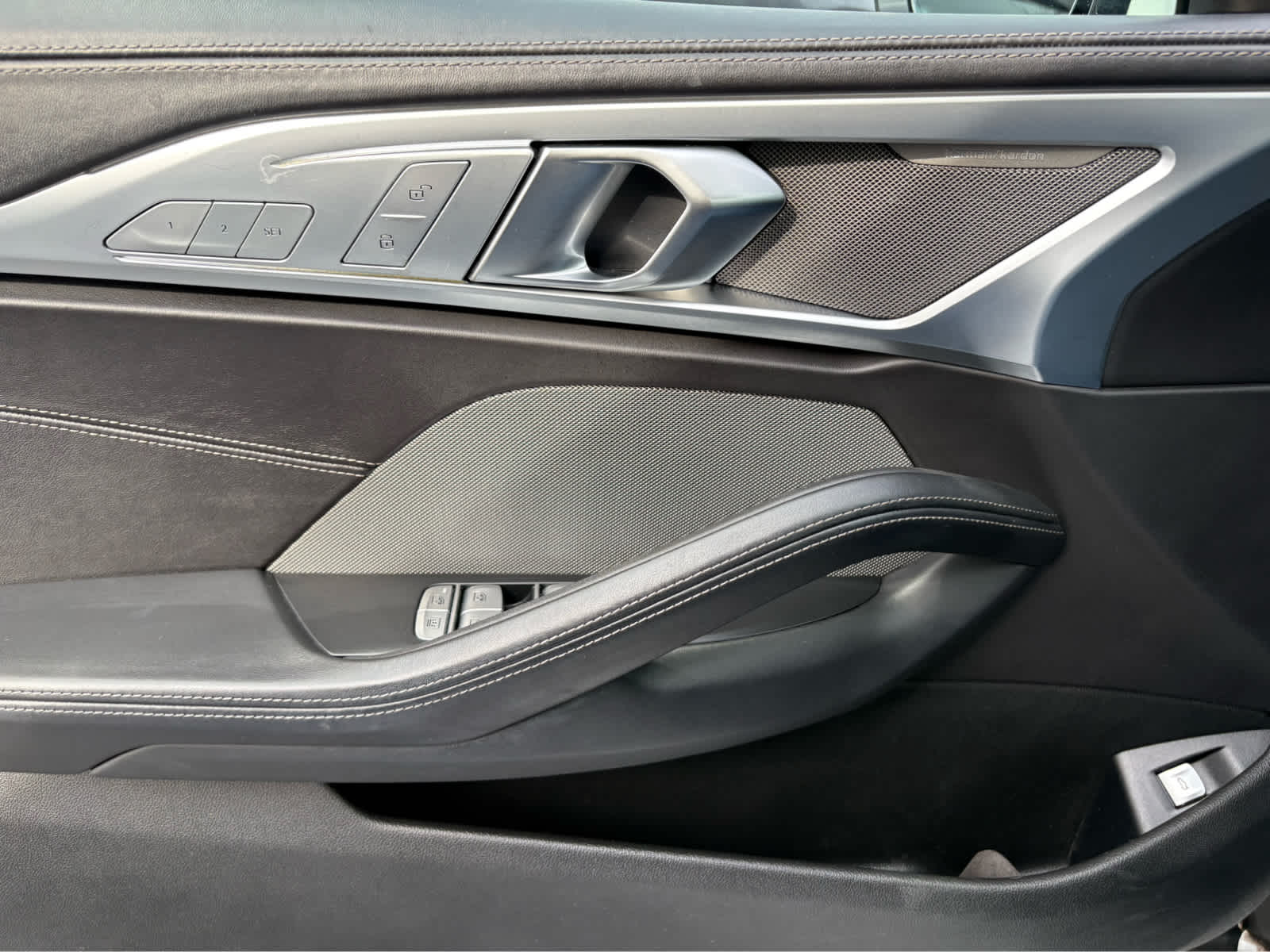 2023 BMW 8 Series 840i