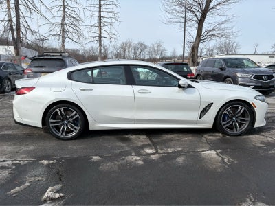 2023 BMW 8 Series 840i